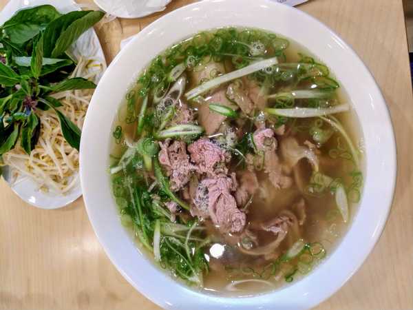 Pho Eye Round